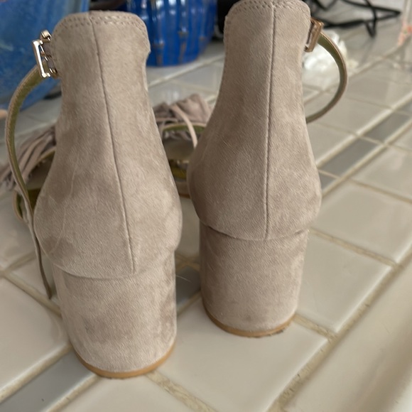 Carlos Santana Sandals - Picture 7 of 8